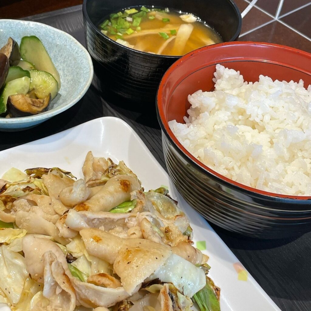 ホルモン炒め定食 ホルモン風月